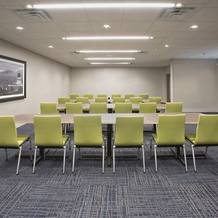 Holiday Inn Express - Mccook By Ihg Zewnętrze zdjęcie