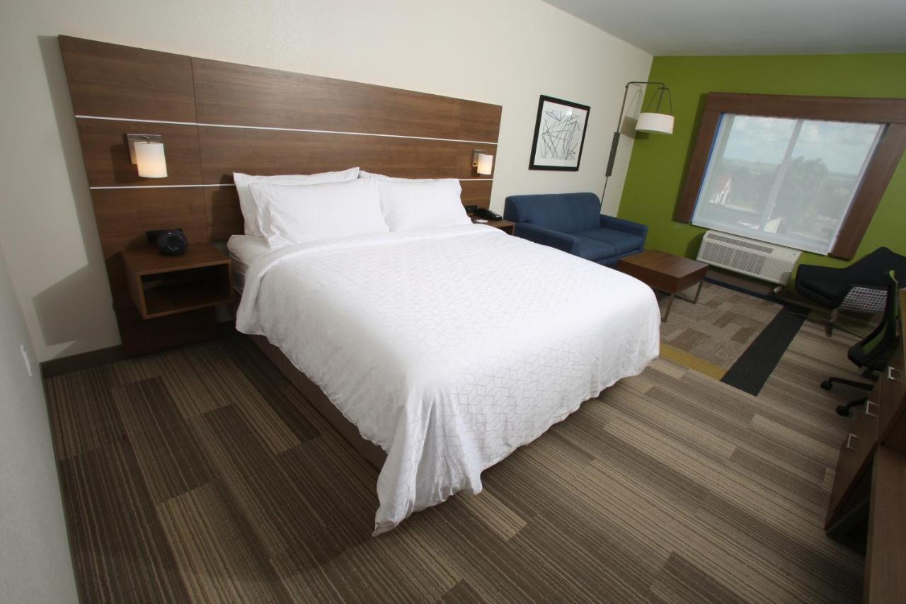 Holiday Inn Express - Mccook By Ihg Zewnętrze zdjęcie