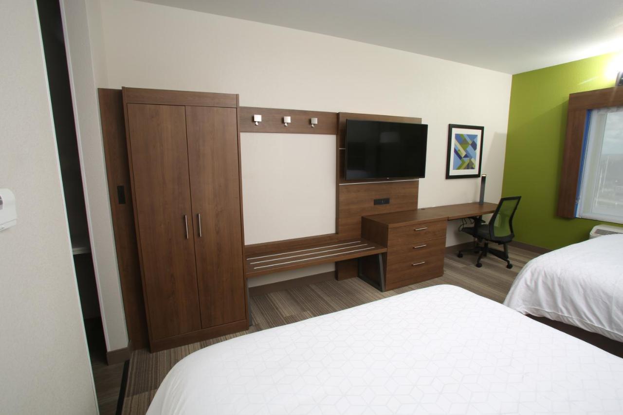 Holiday Inn Express - Mccook By Ihg Zewnętrze zdjęcie
