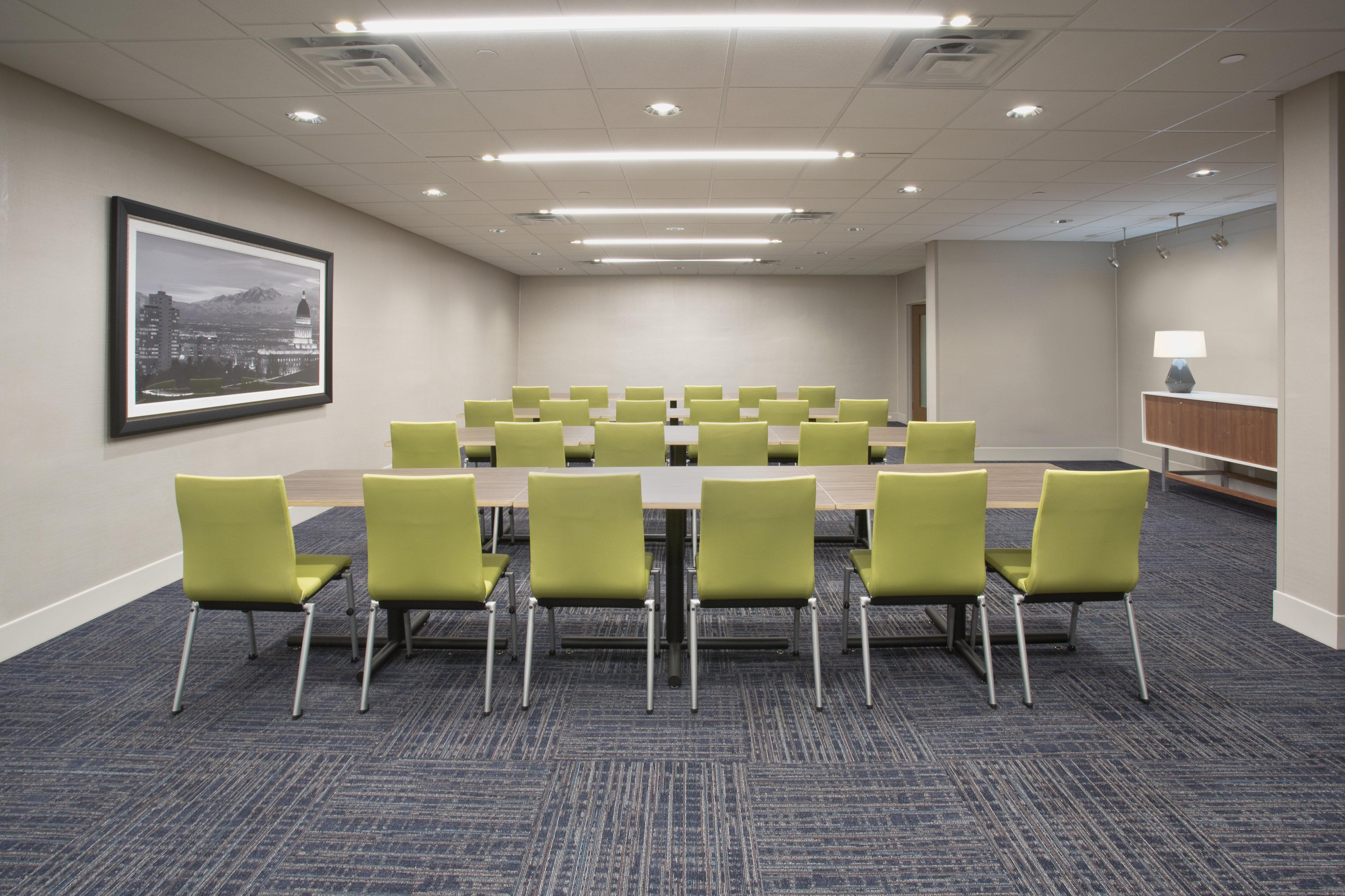 Holiday Inn Express - Mccook By Ihg Zewnętrze zdjęcie